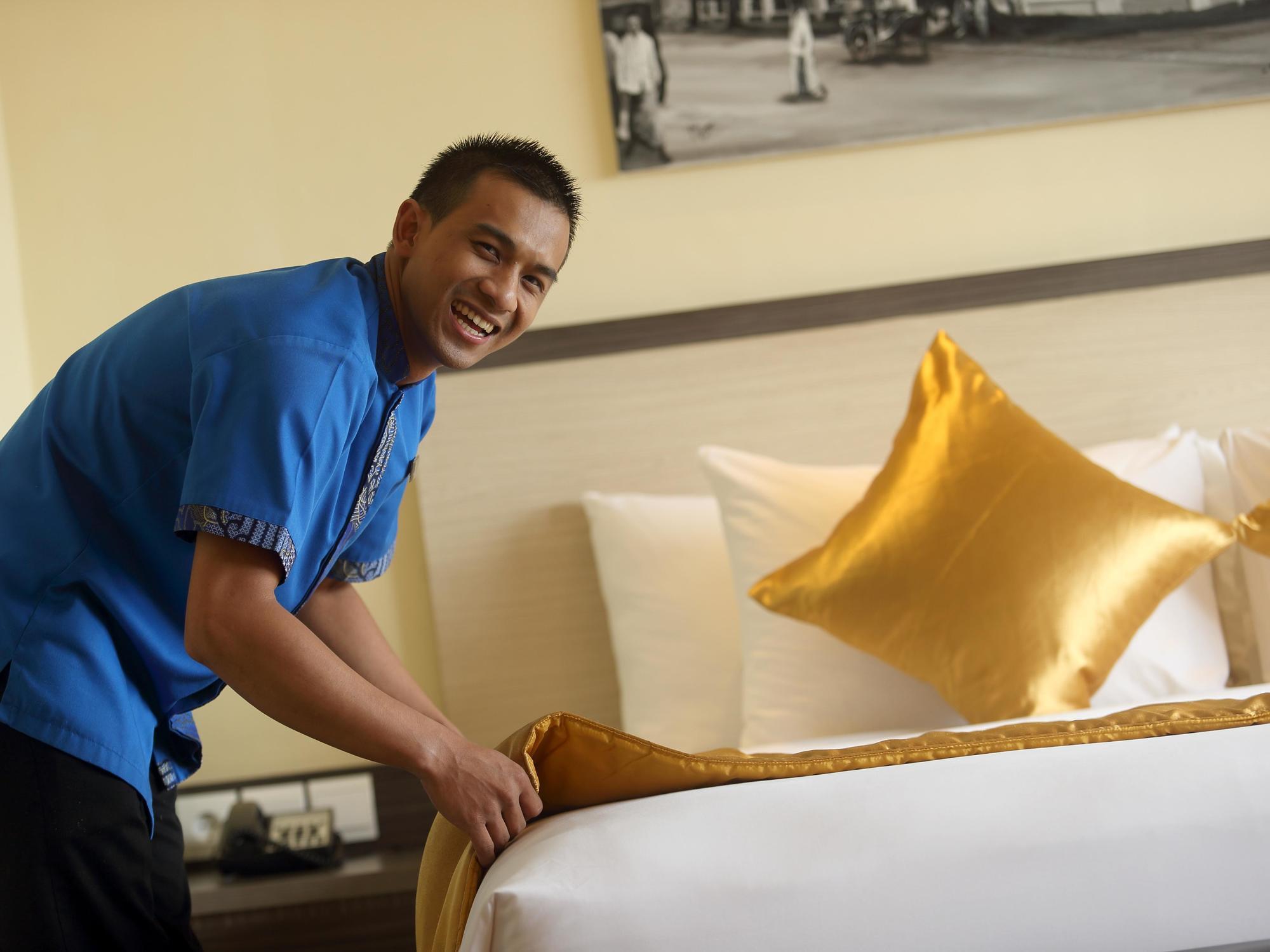 The 1o1 Oj Hotel